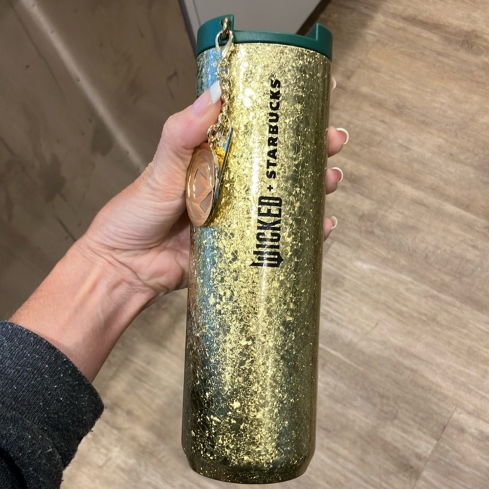 Starbucks x Wicked Gold Crackle Cold Cup with Oz Charm (16 oz.)